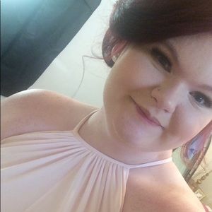 Meet your Posher, Lacey